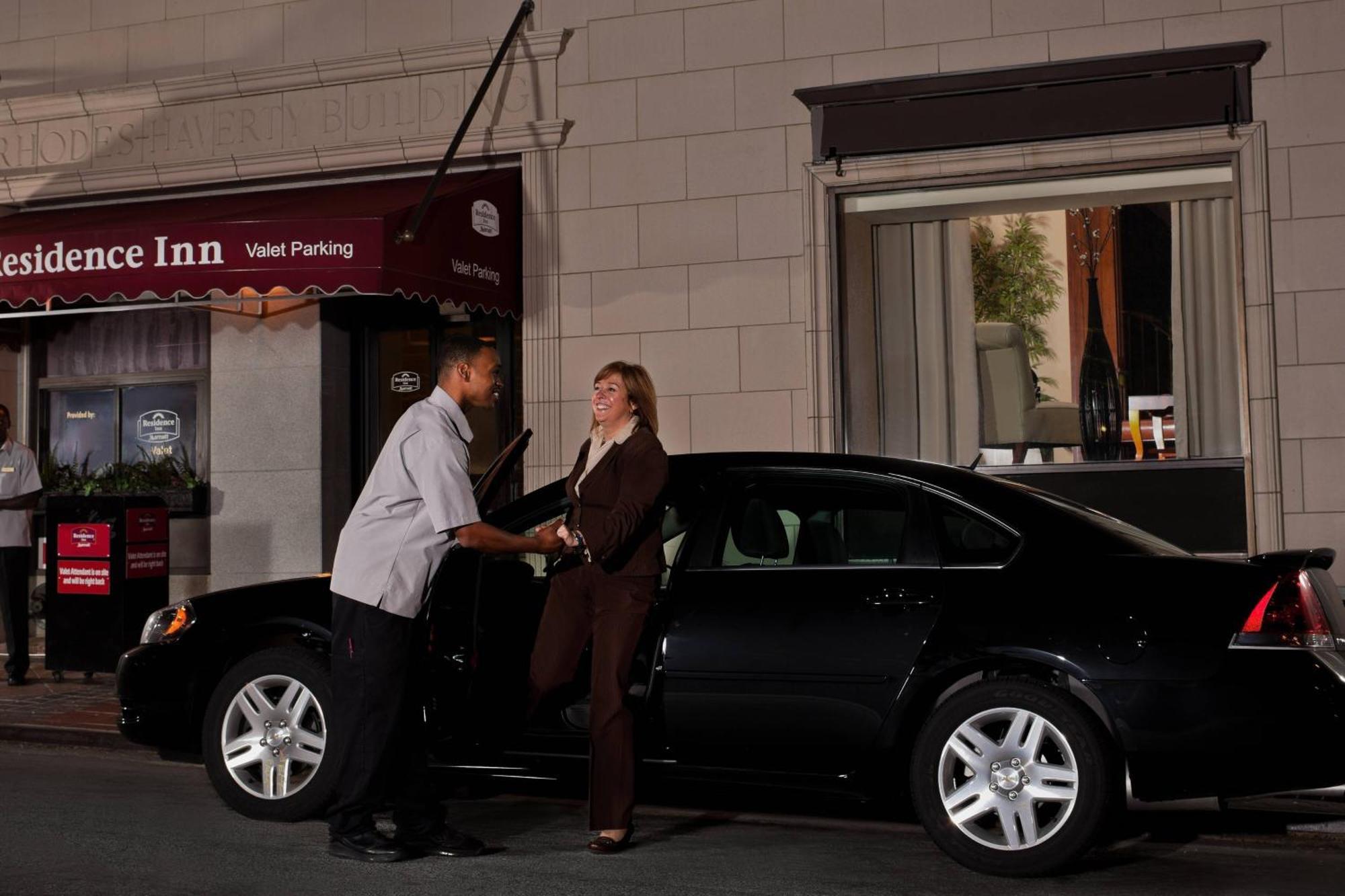 Residence Inn Atlanta Downtown Bagian luar foto
